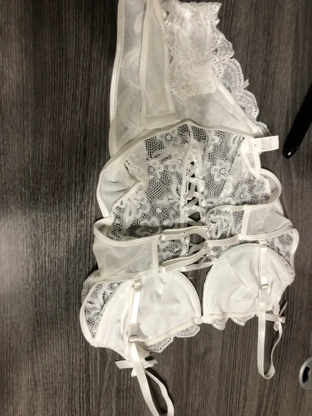 NEW-White Lace Lingerie  Size M image indicator(5)