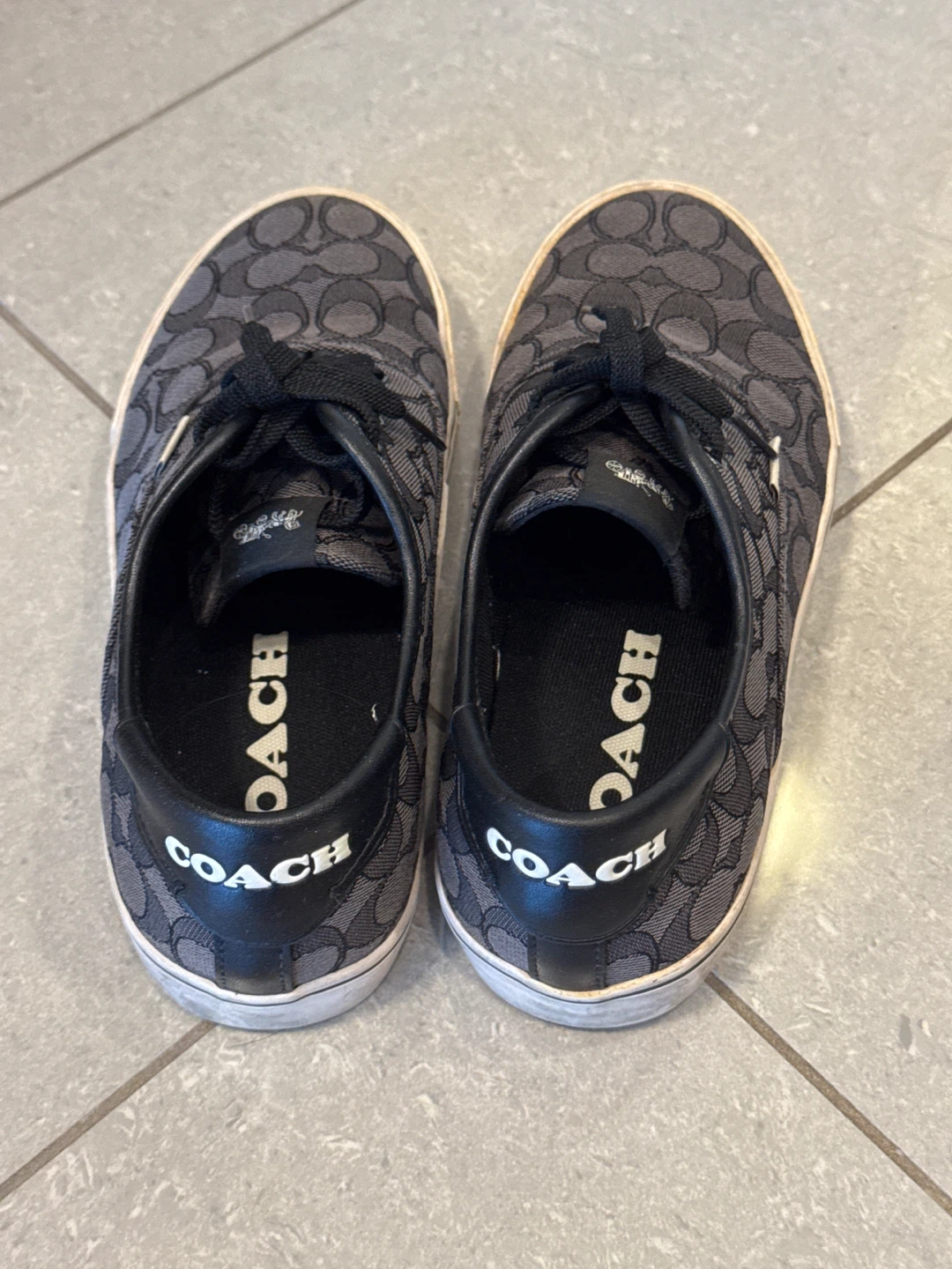 Coach Sneakers - Size 9 - photo 2