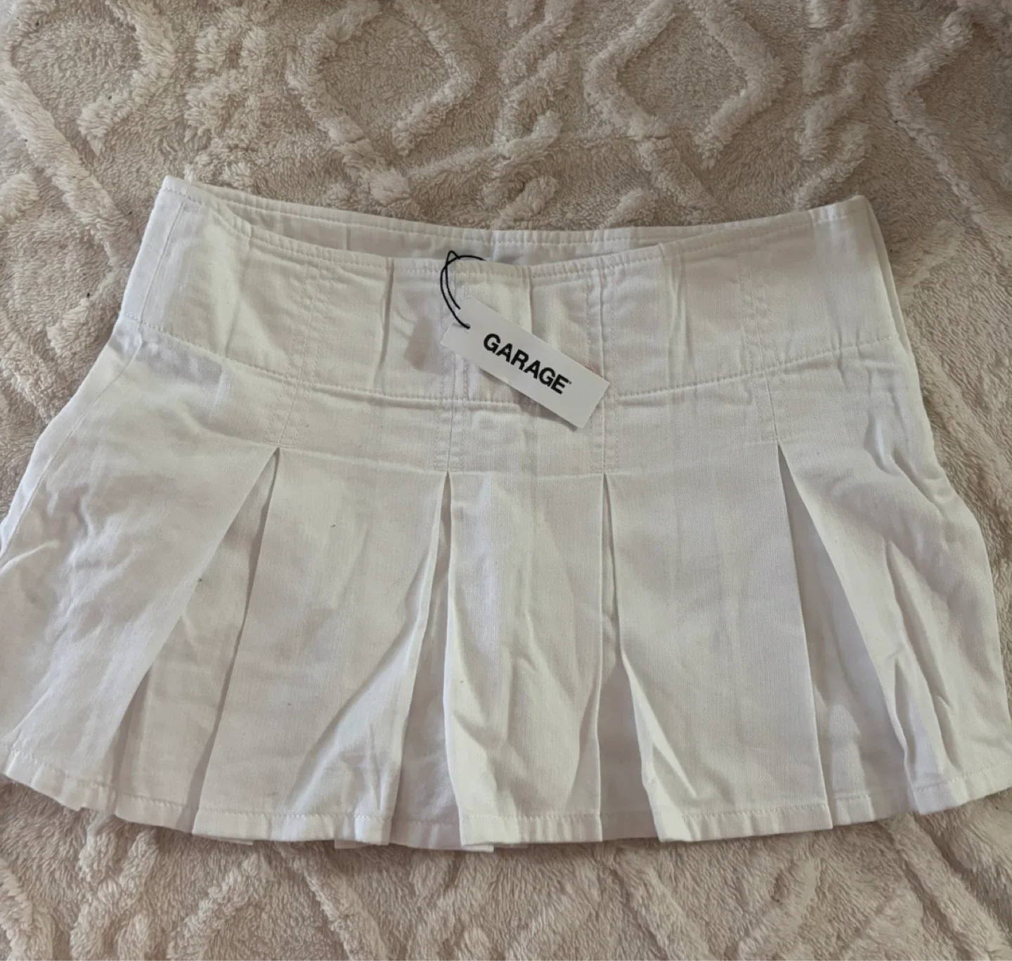 Garage White Mini Skirt - Size Small