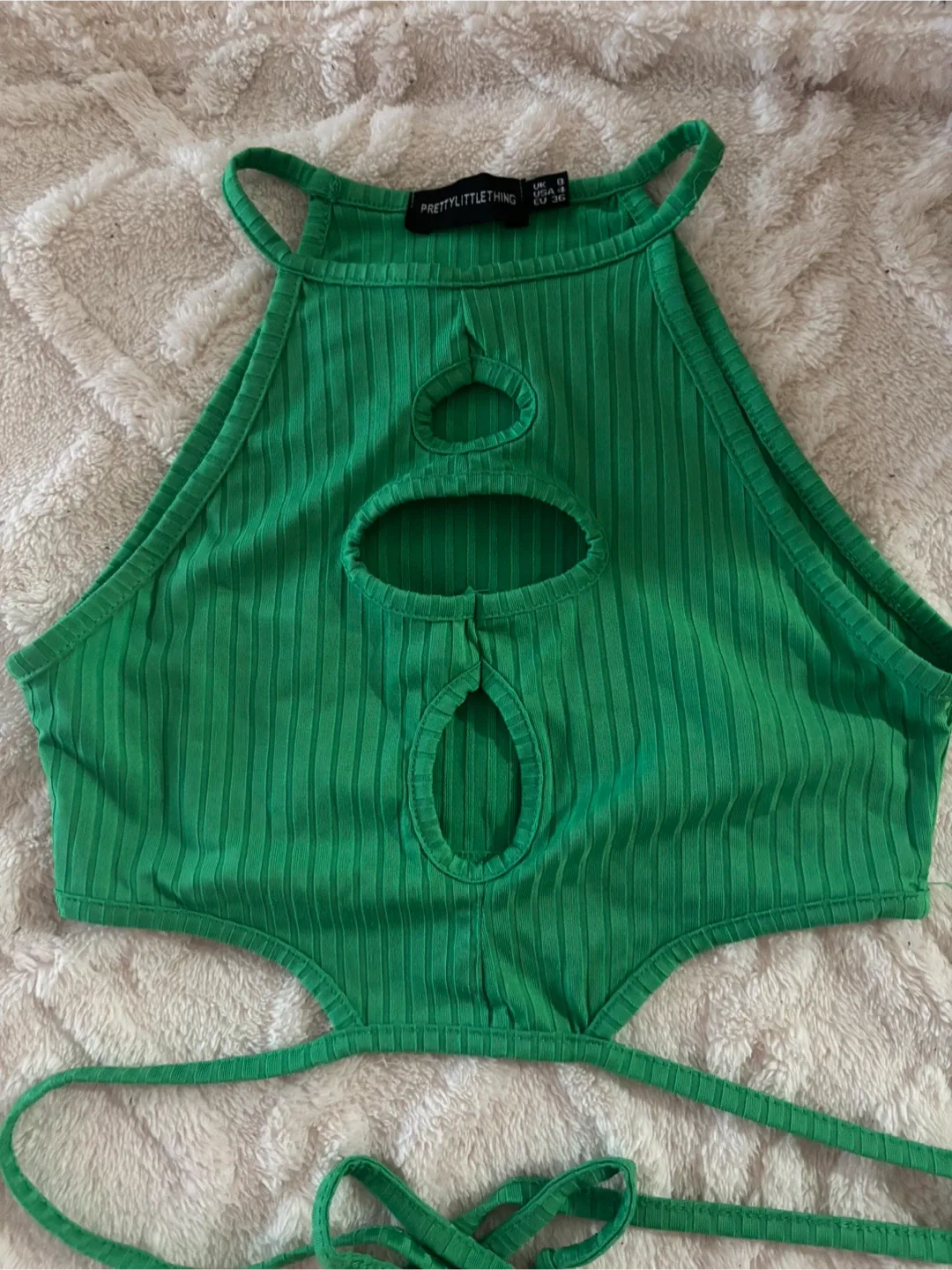 PrettyLittleThing Green Halter Top - Size 6