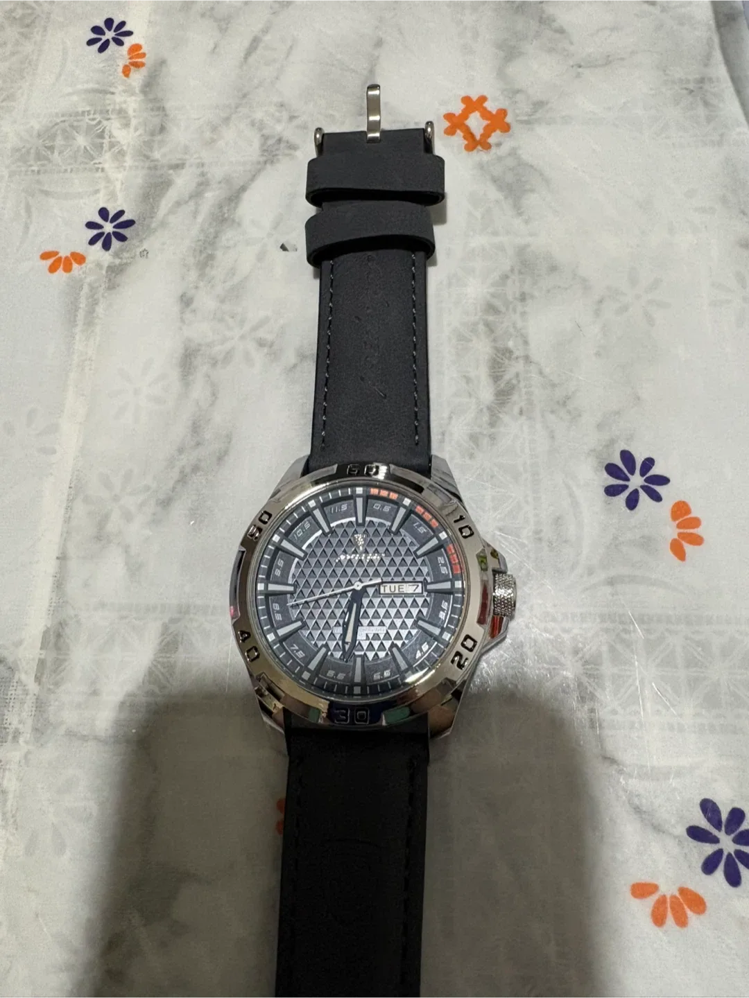 Brand New Poedagar Men’s Watch – With Box – Stylish Design image indicator(2)