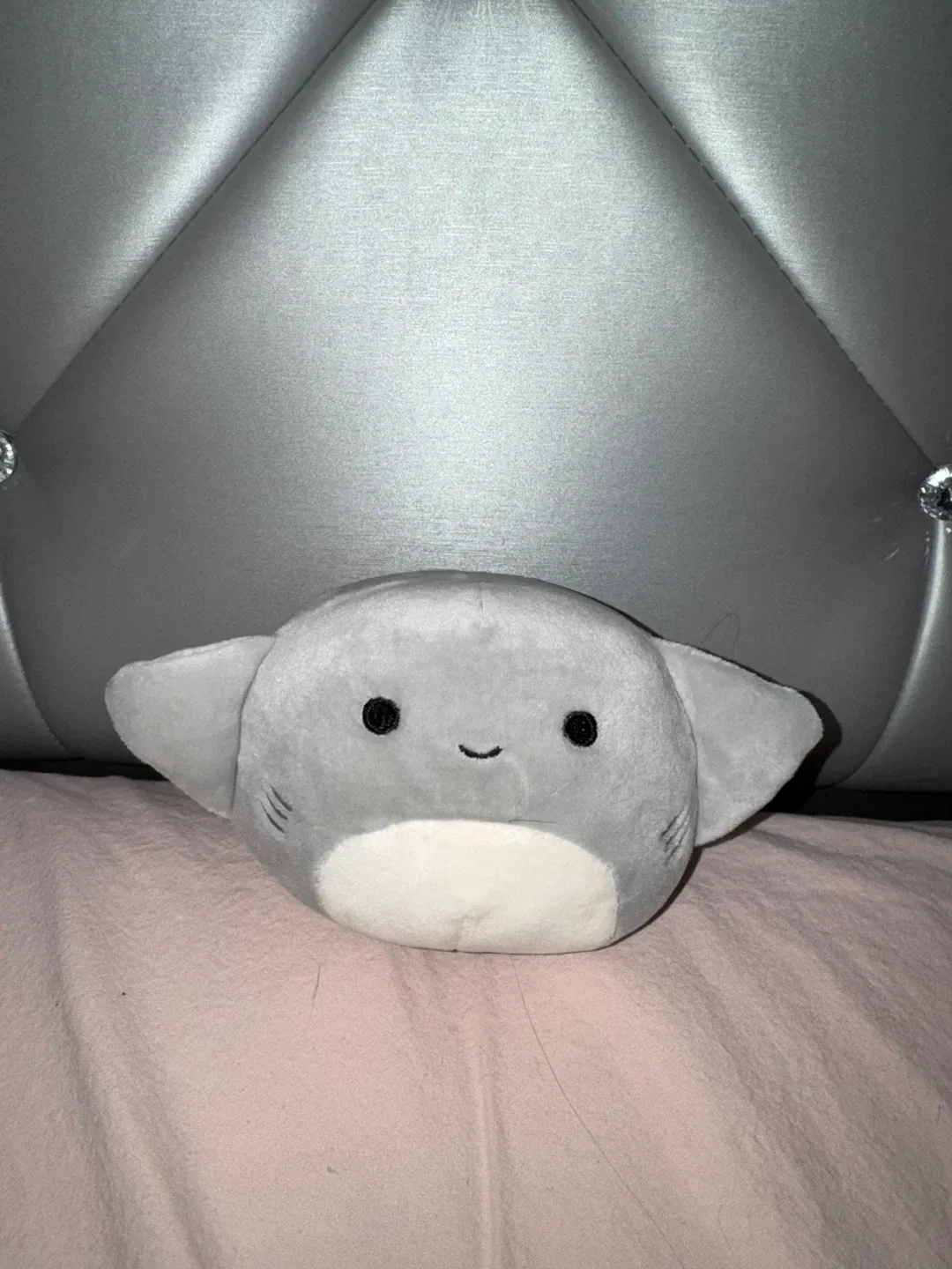 Squishmallows (mini shark)