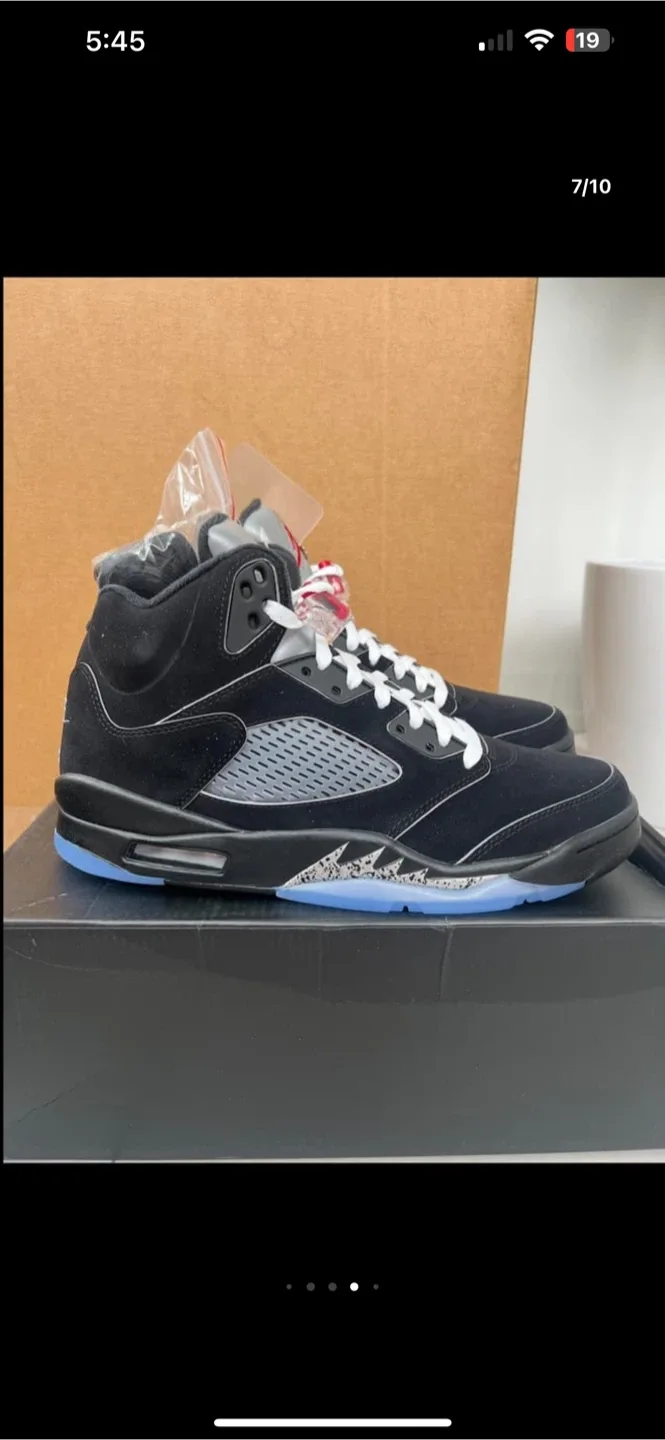Jordan 5 metallic 2025