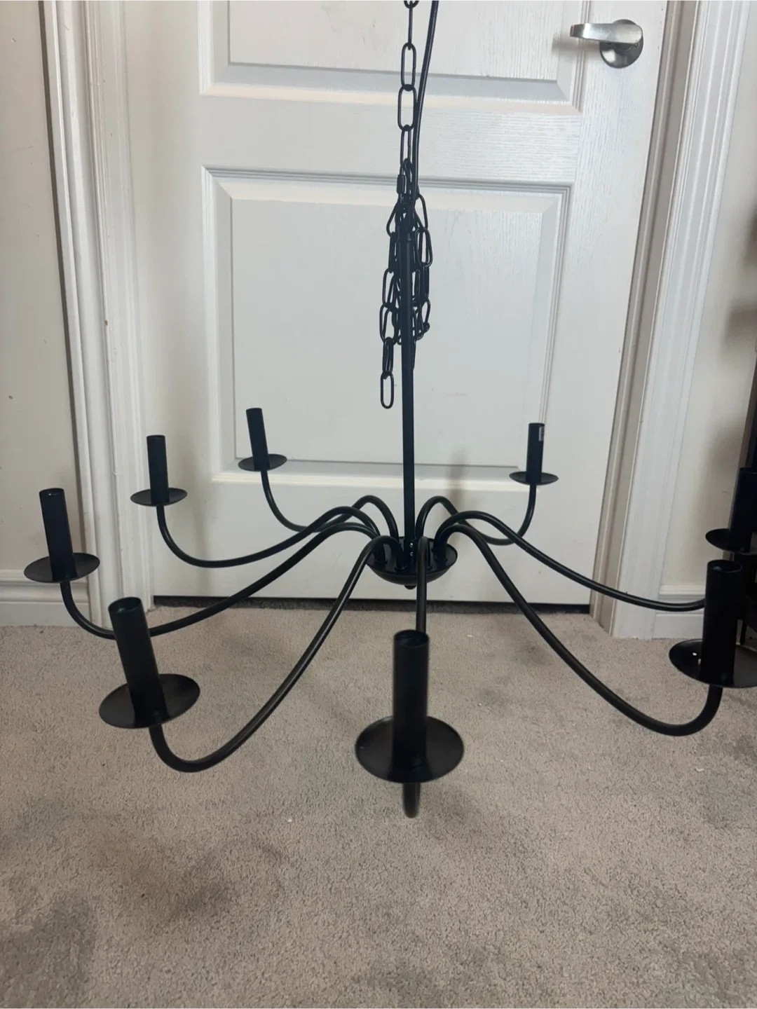 Aretzy 8-Light Farmhouse Chandelier image indicator(5)