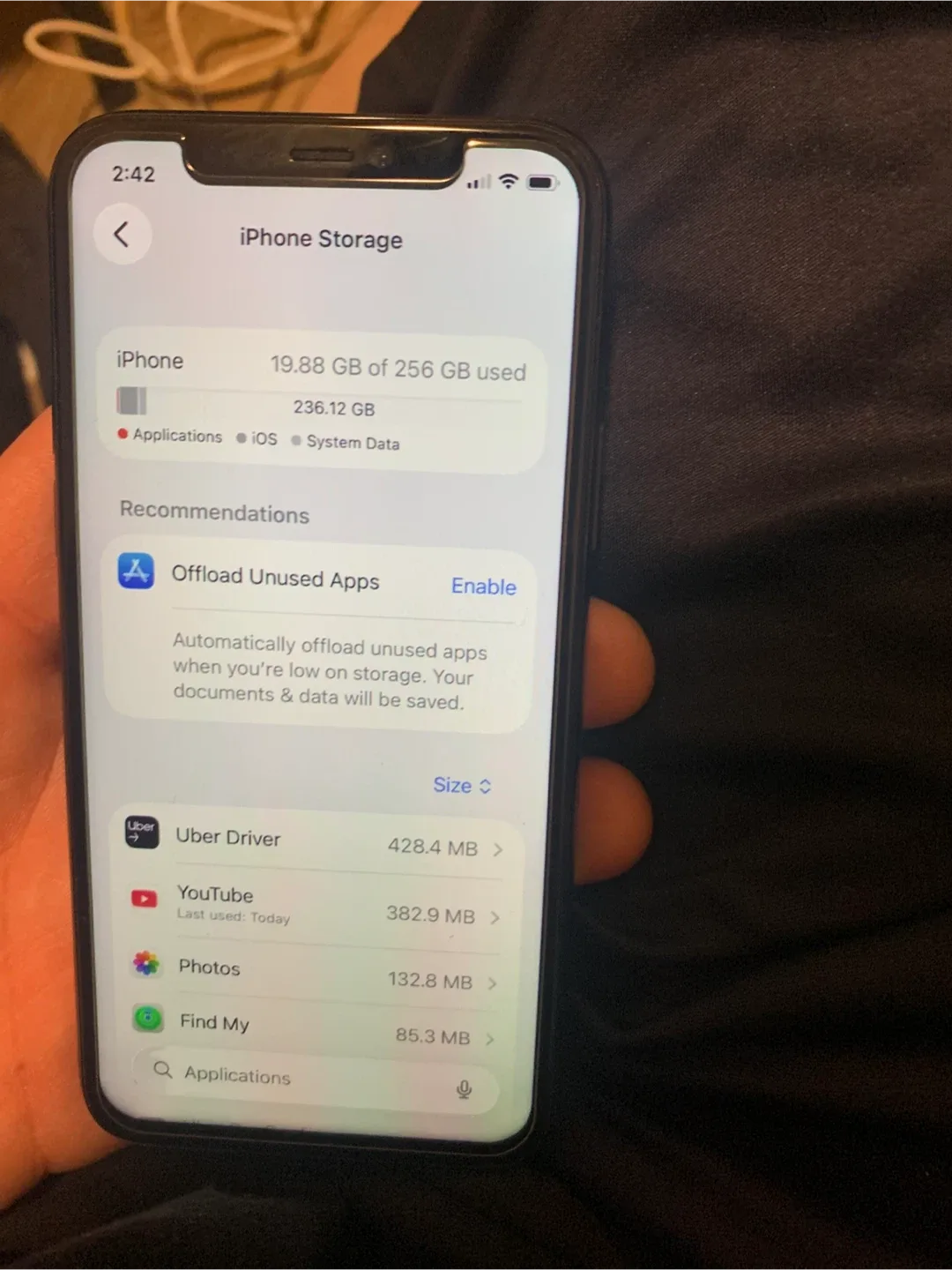 iPhone 11 Pro - 256GB asking 180 open to offers image indicator(3)