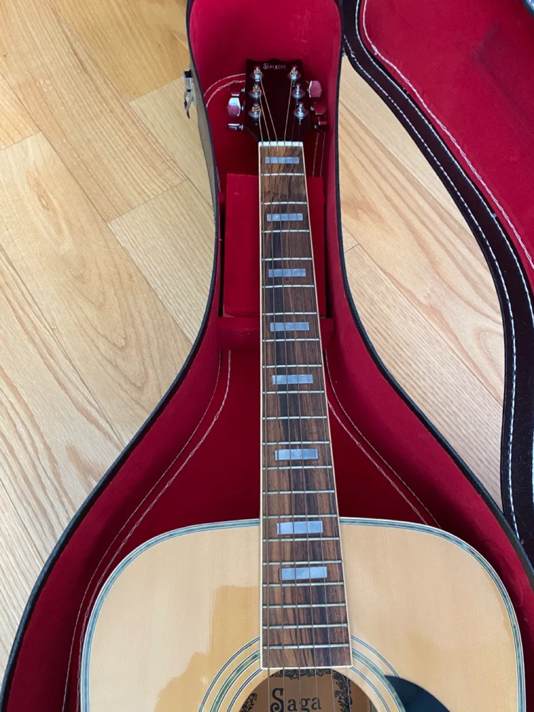 Saga WSA-77R Acoustic Guitar