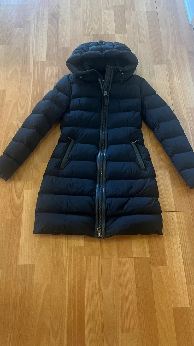 Mackage Authentic woman wintre coat black down coat