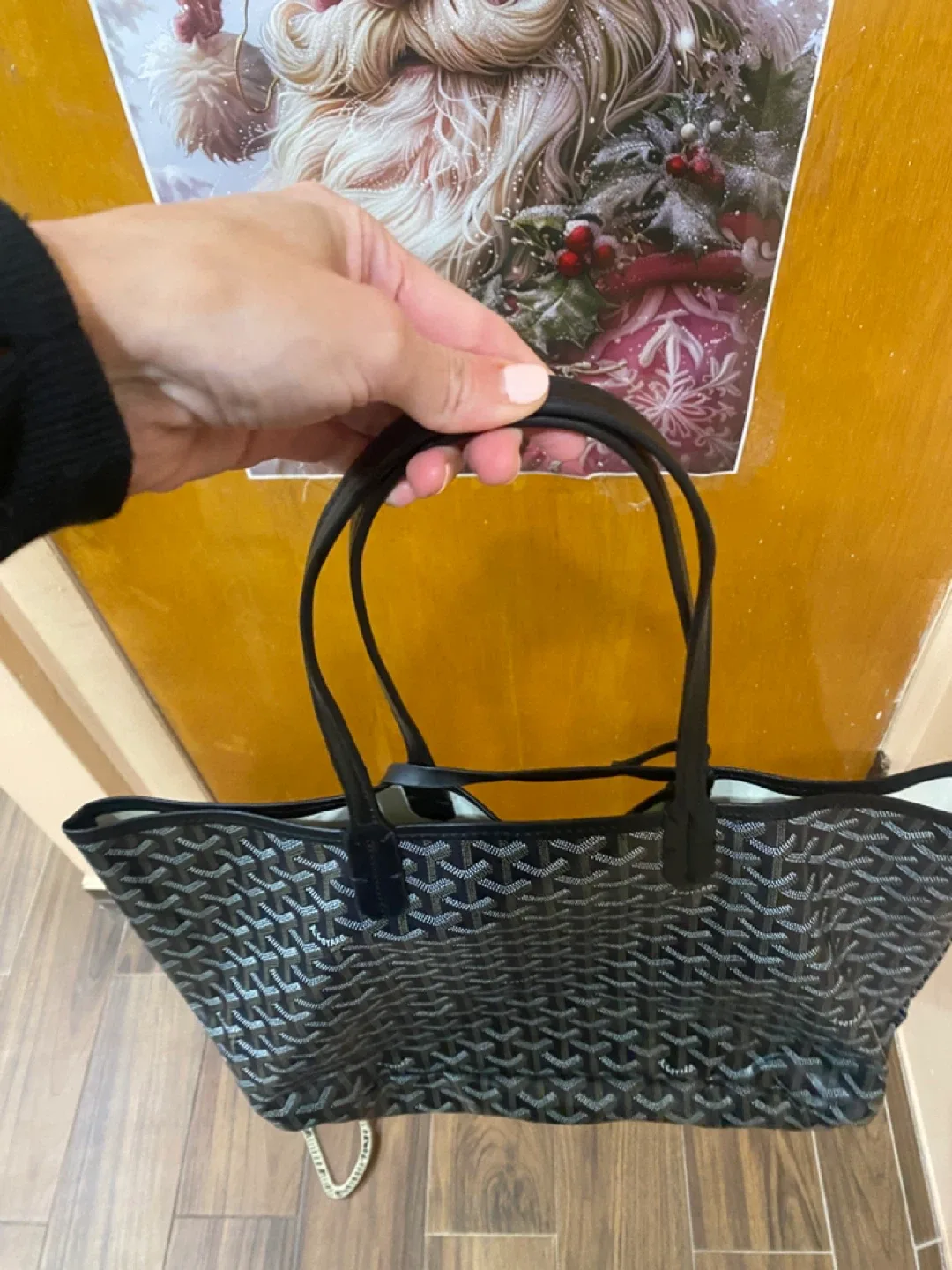 Smaller goyard tote 18x11x5 approximately image indicator(6)