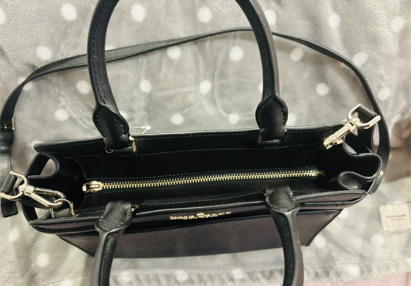 🖤 Kate Spade Medium Satchel – Brand New / Never Used! 🖤 image indicator(3)