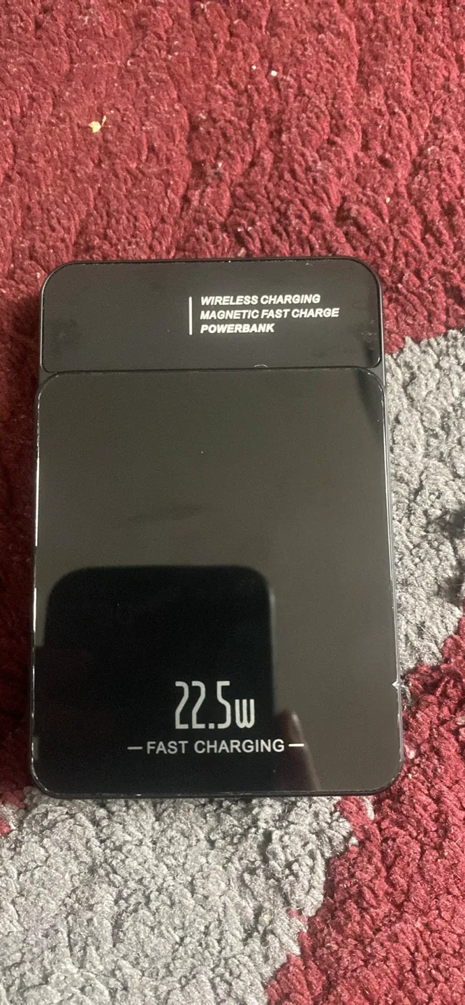 22.5W Fast Charge Wireless Powerbank
