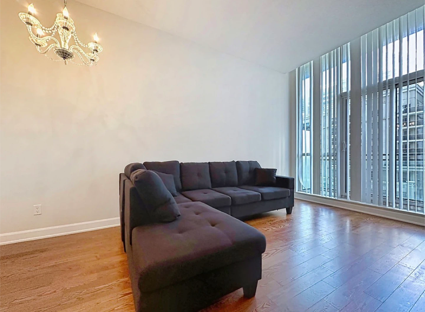 Sectional Sofa - photo 2