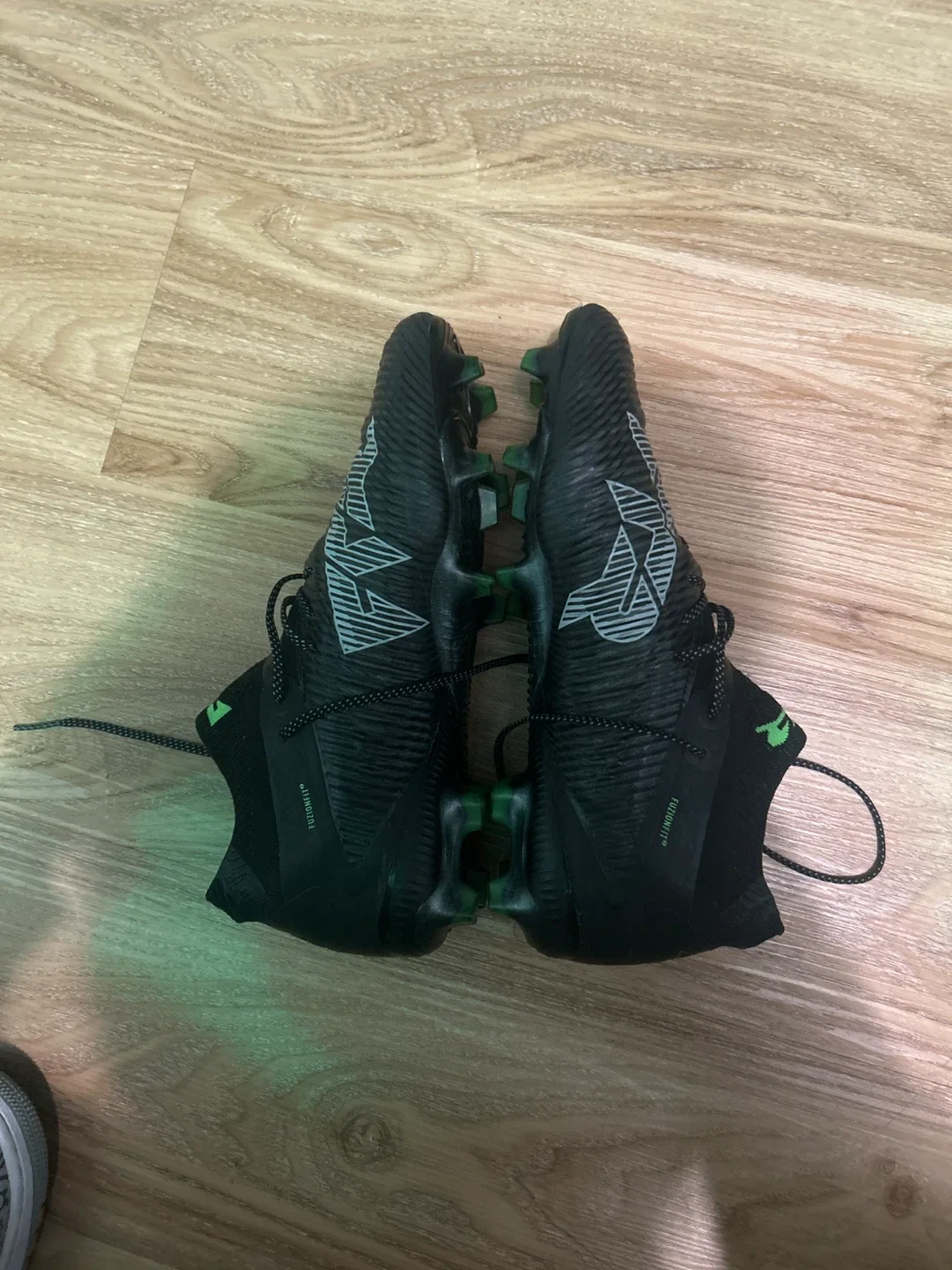 Puma Football Cleats - Black & Green image indicator(2)