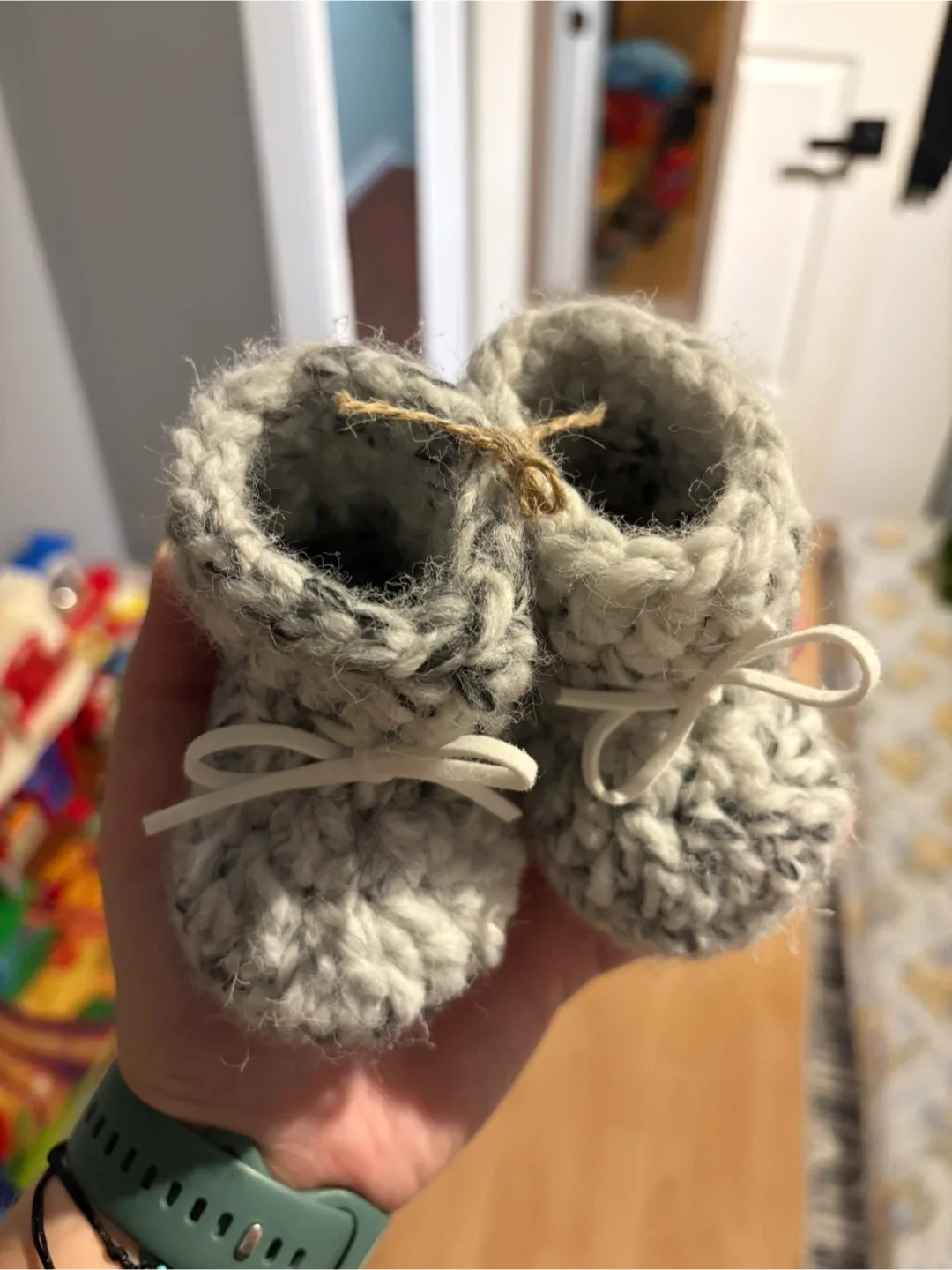Handmade Grey & White Baby Booties - New image indicator(6)
