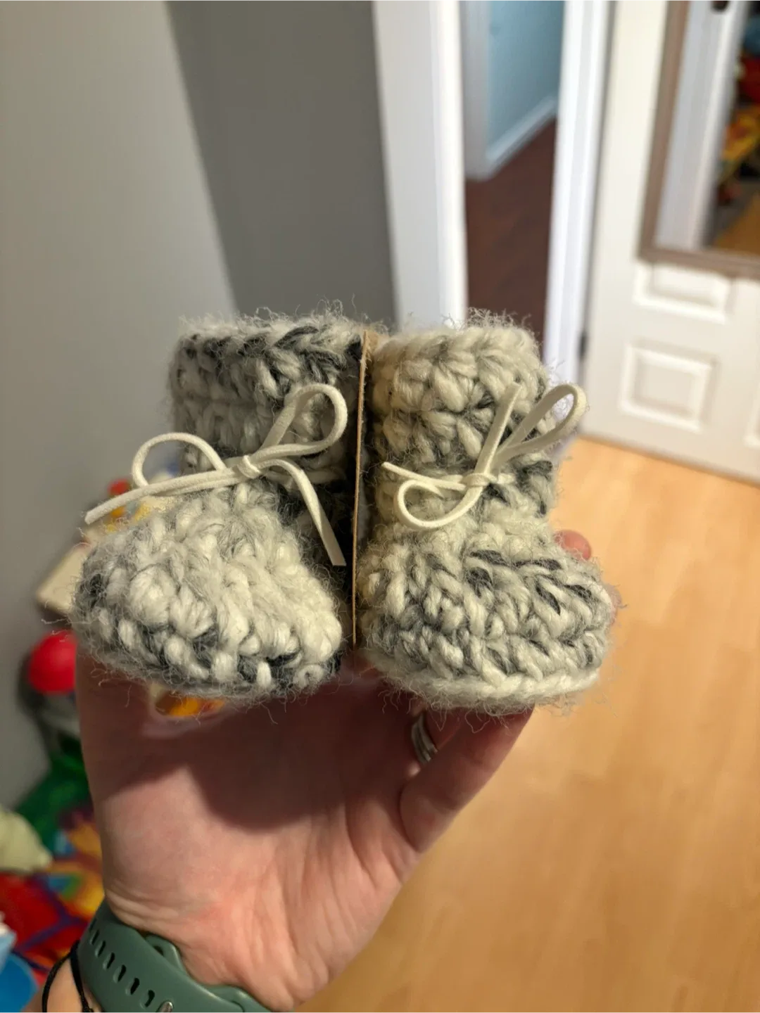 Handmade Grey & White Baby Booties - New image indicator(3)