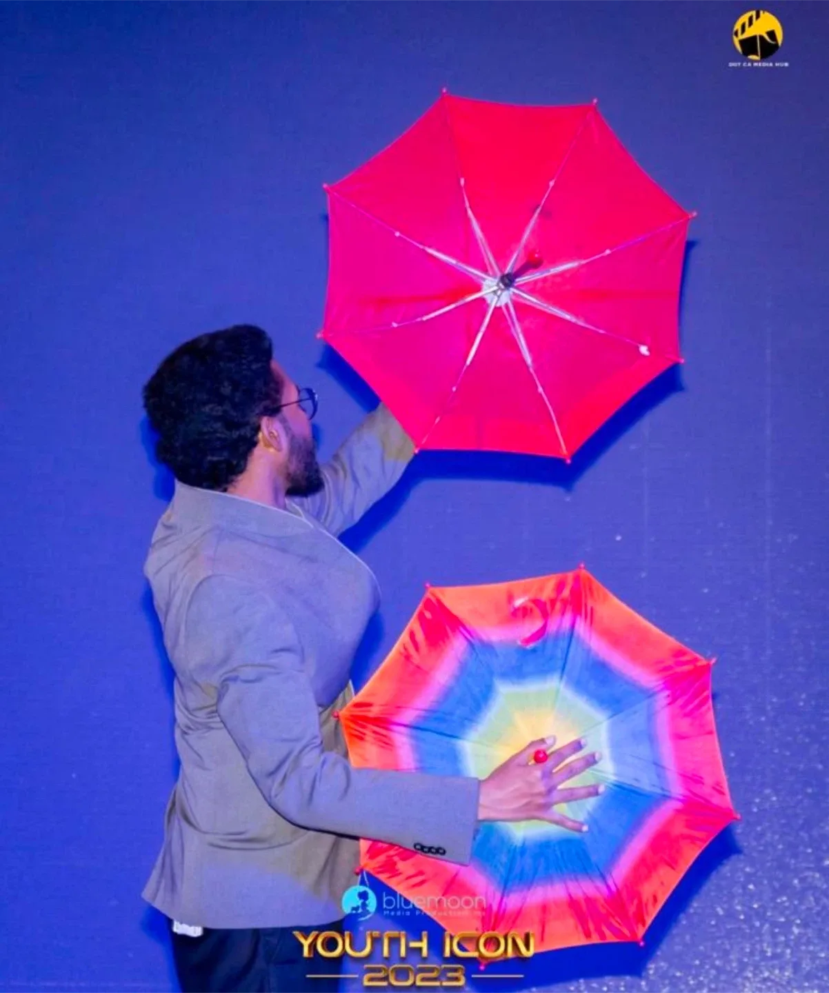 Magic show and Balloon twisting