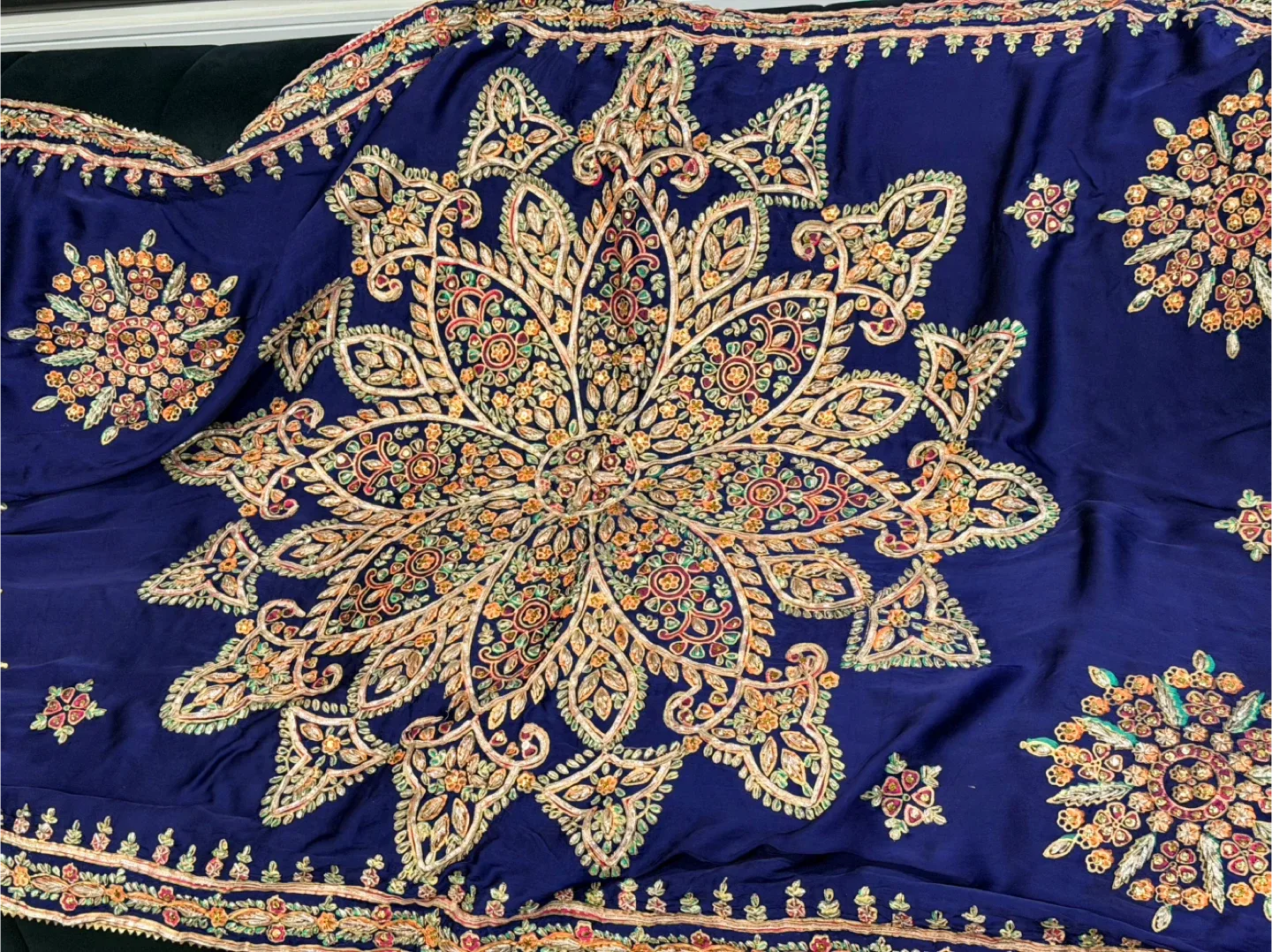 Sheemoz silk shawl paired with ferahi shalwar