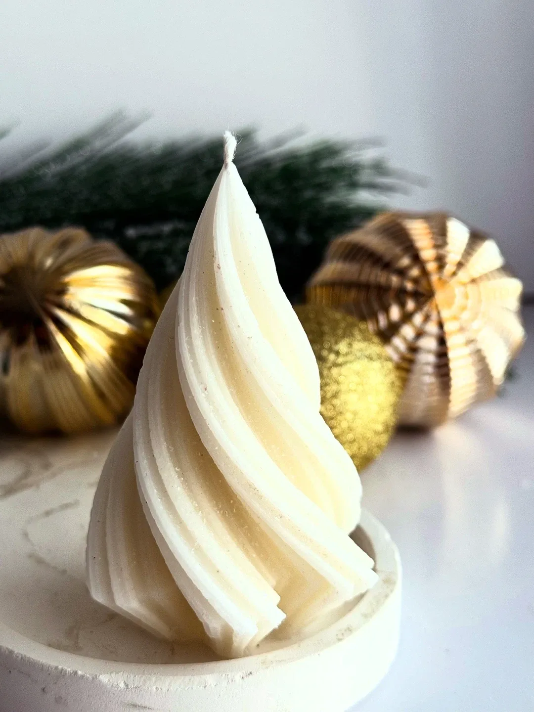 Christmas Tree Shaped Candles image indicator(3)