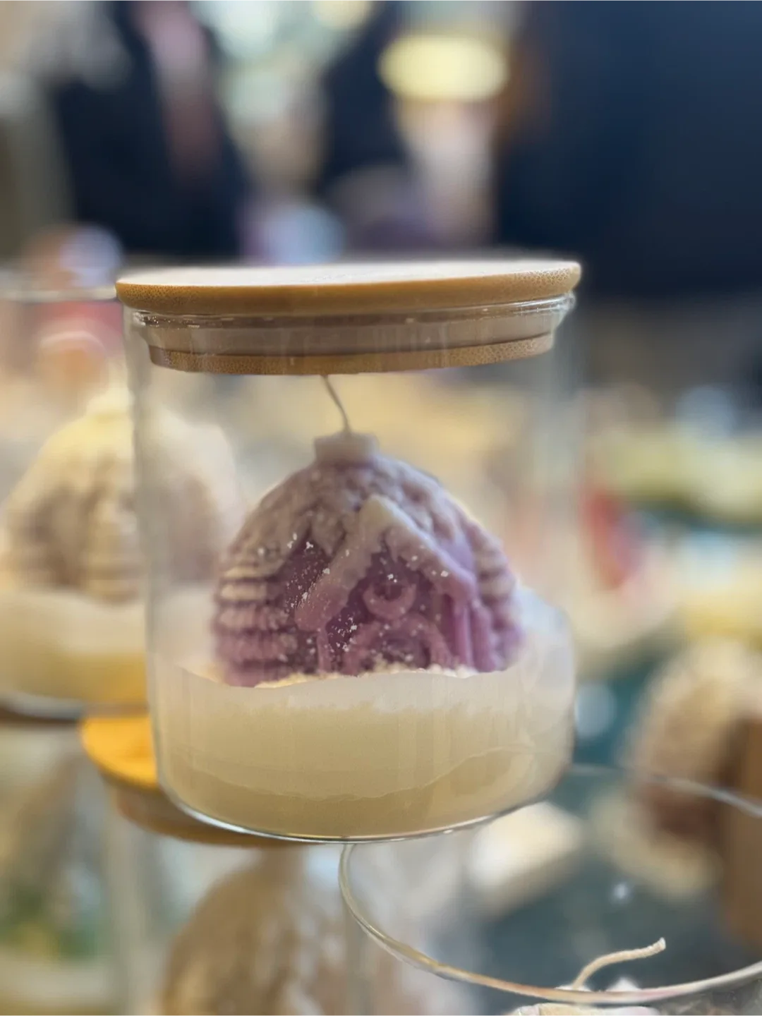 House Shaped Candle in Glass Jar image indicator(4)