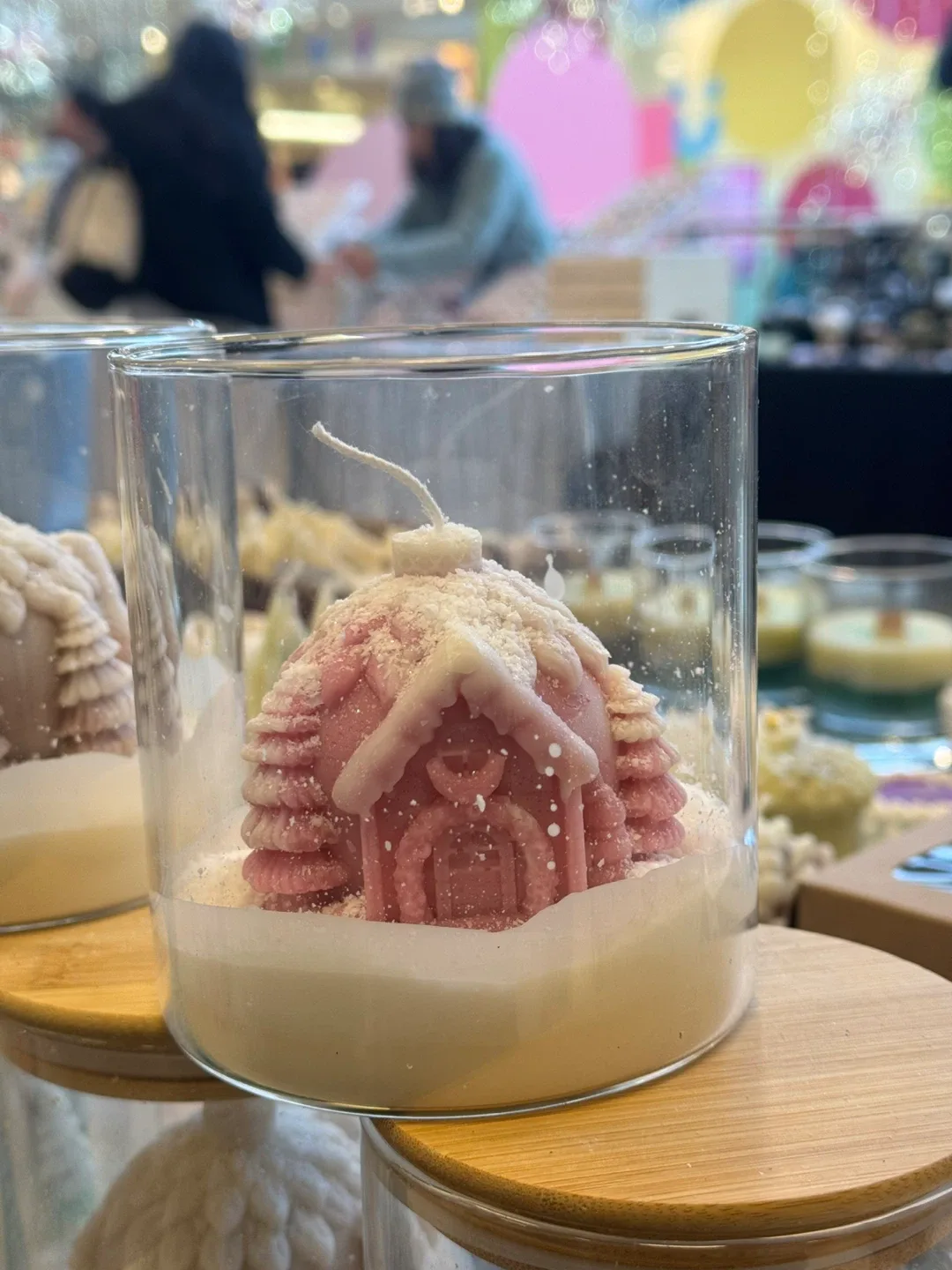 House Shaped Candle in Glass Jar image indicator(3)