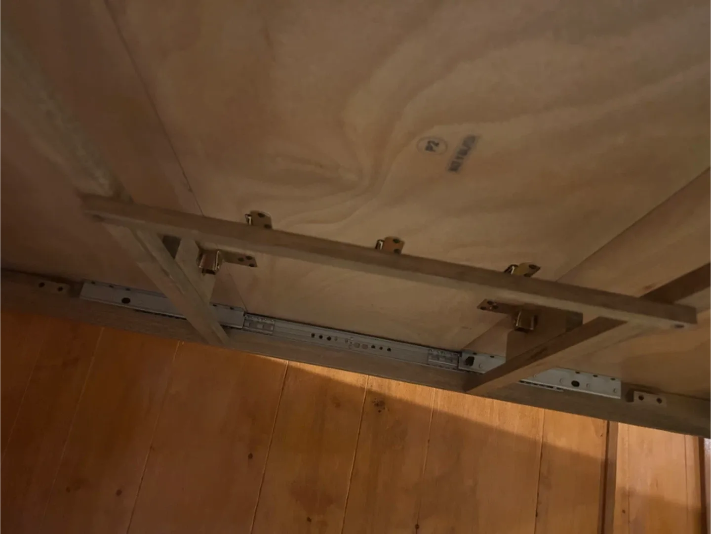 Extendable Wood Dining Table image indicator(4)