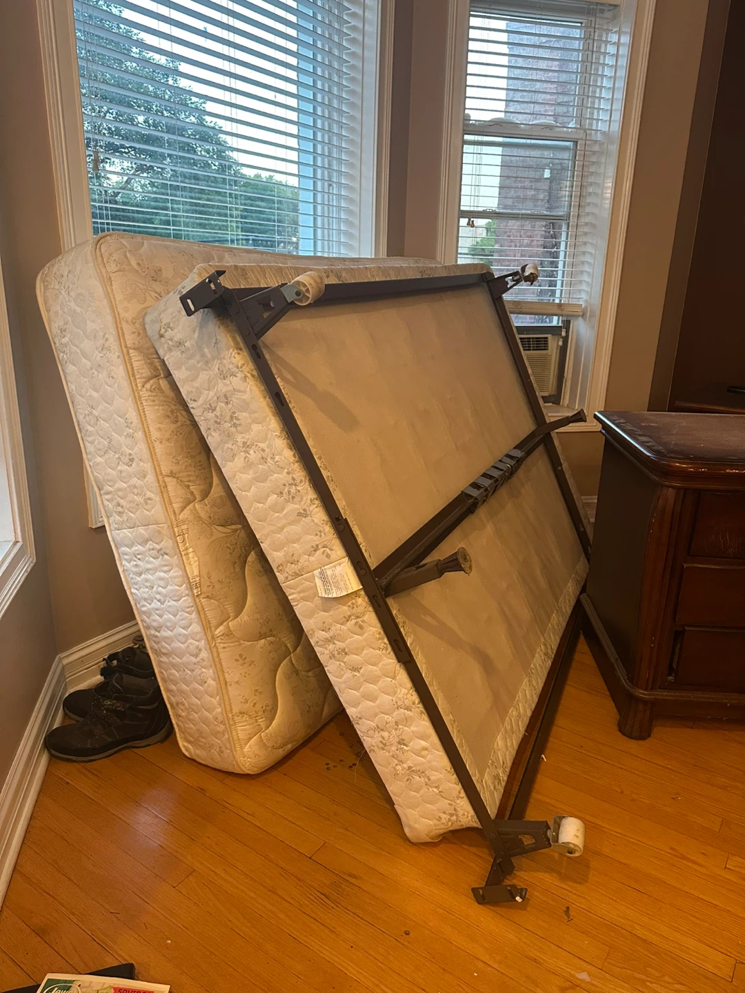 FREE Cherry Armoire, nightstand and double bed - photo 4
