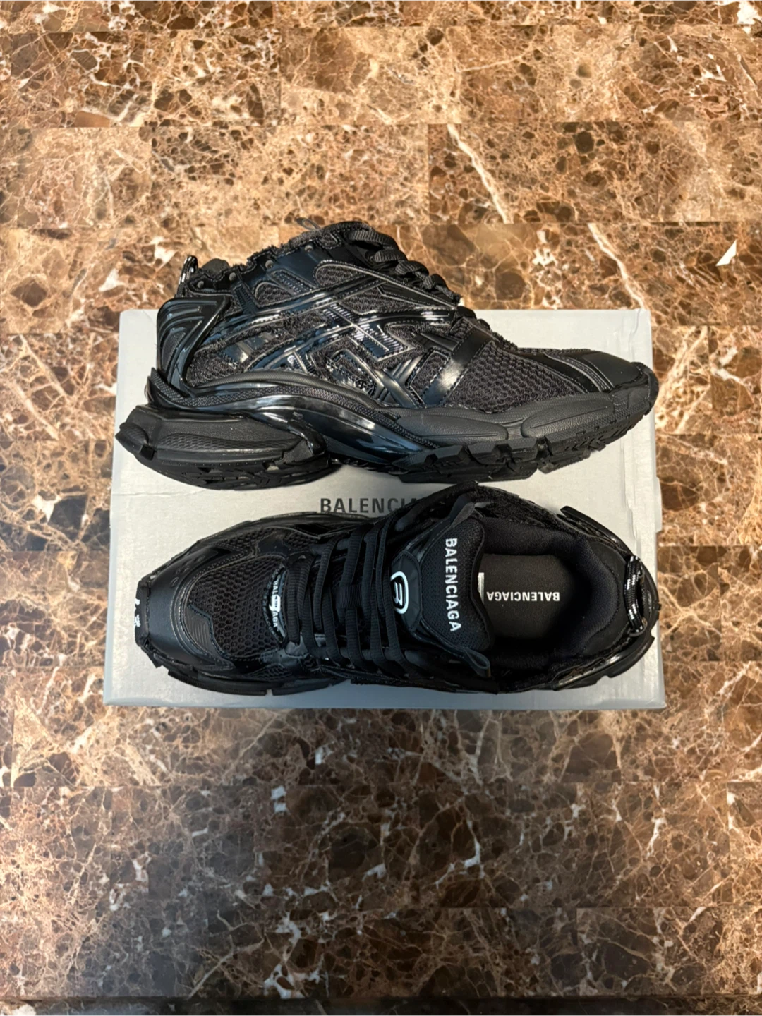 Balenciaga Runner - photo 4