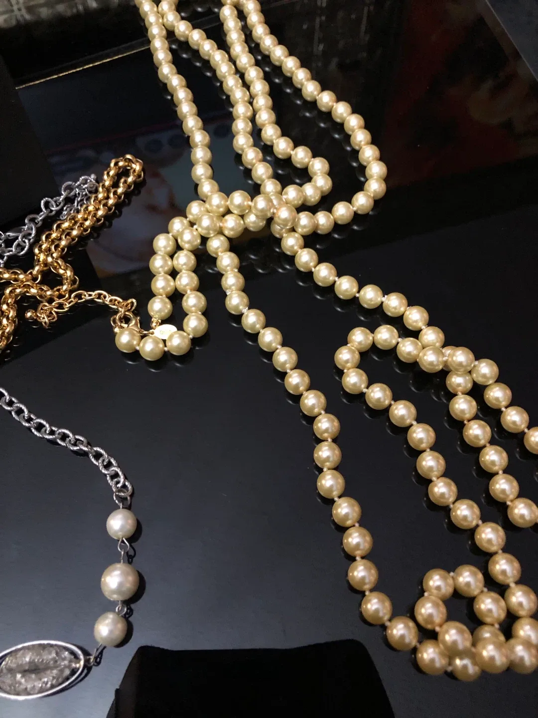 Gold pearls  Necklace length 2 meters made in Italy