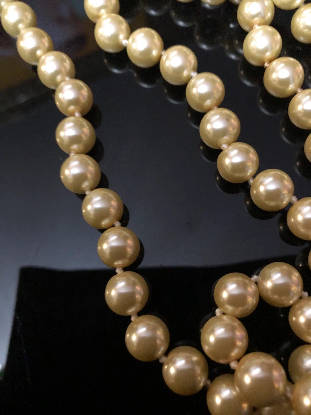 Gold pearls  Necklace length 2 meters made in Italy image indicator(2)