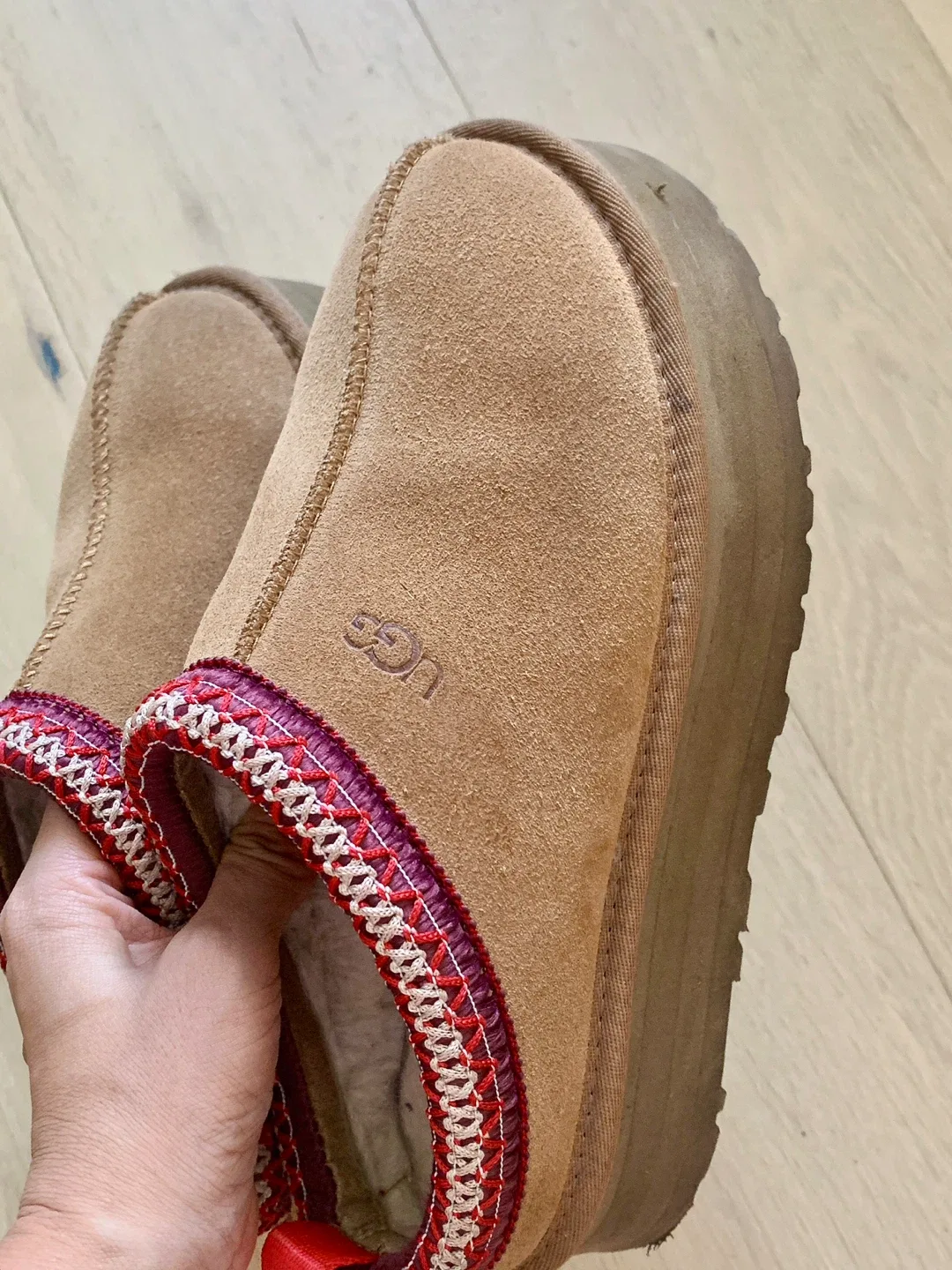 Used Women's Tazz II platform Slipper, Size 37