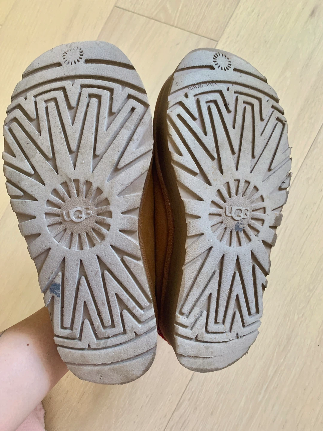 Used Women's Tazz II platform Slipper, Size 37 - photo 4