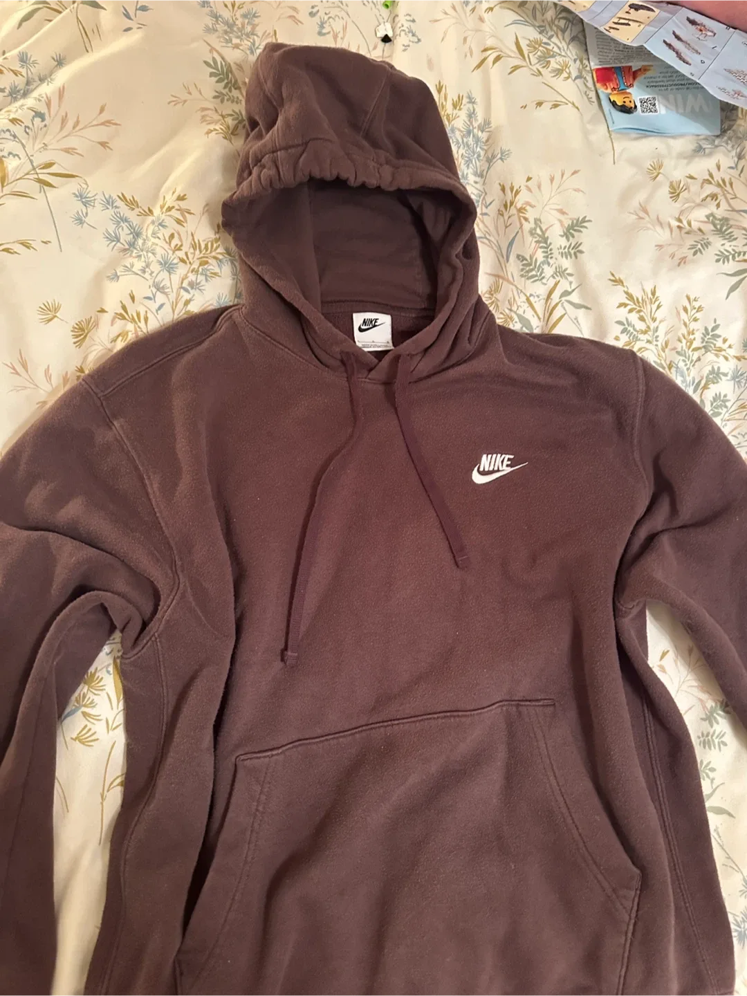 Nike Brown Hoodie - Size L fits Medium