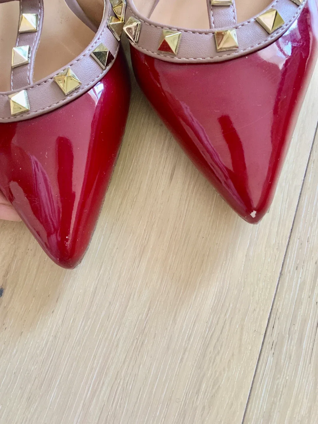 Burgabdy Rockstud Flats Slippers image indicator(3)