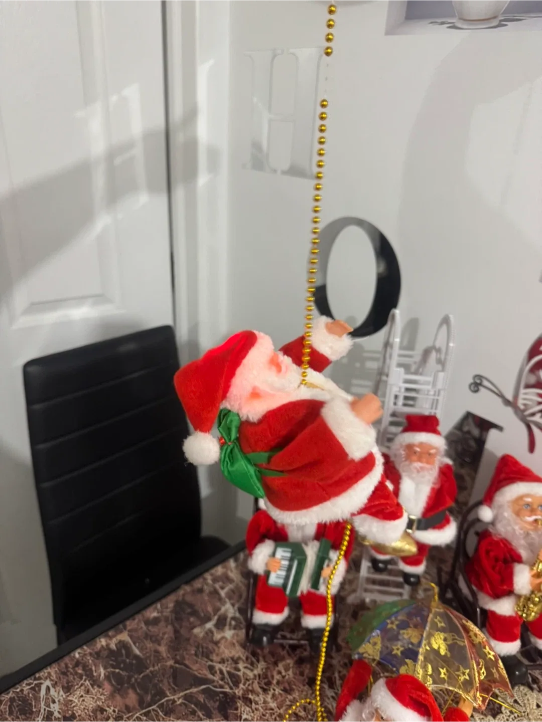 Santa Claus Christmas Decoration$5 image indicator(2)