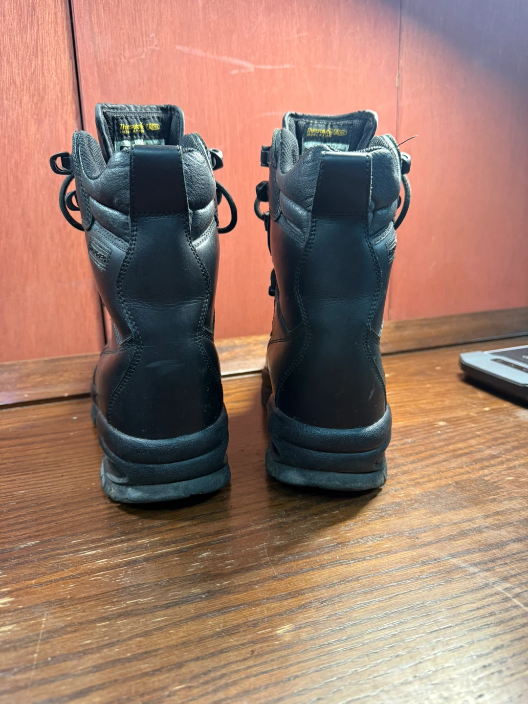 Magnum CSA Thinsulate Safety Work Boots – Women’s 6.5  – Black - photo 5