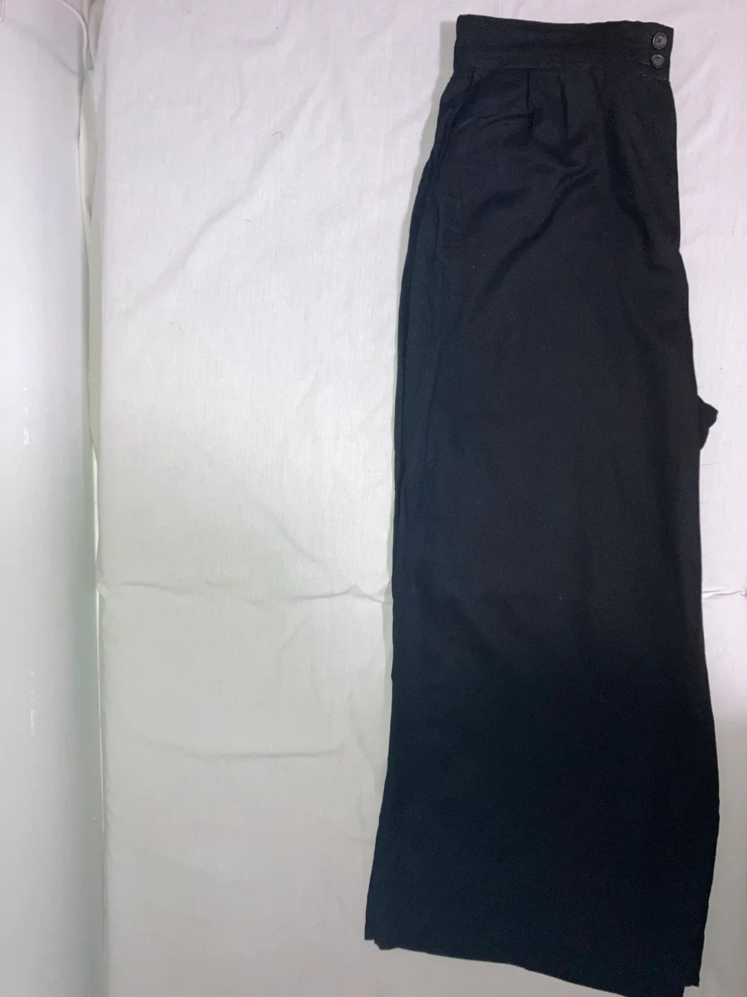 High waisted raised black wide leg trousers image indicator(4)