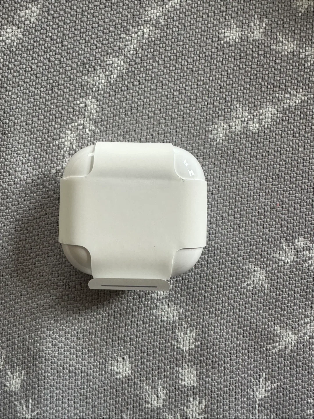 Airpods 4 image indicator(3)