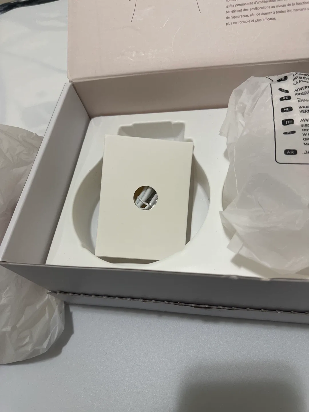 Momcozy S12 Pro Wearable Breast Pump - New in Box image indicator(4)