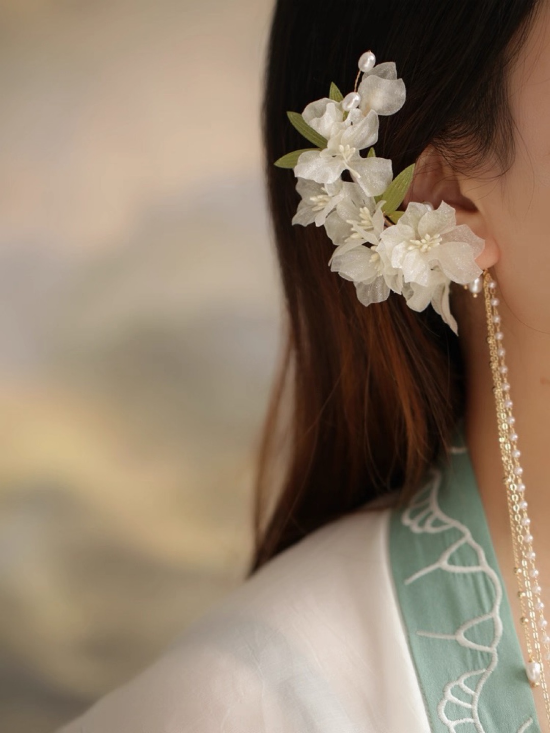 White flower Ear decoration