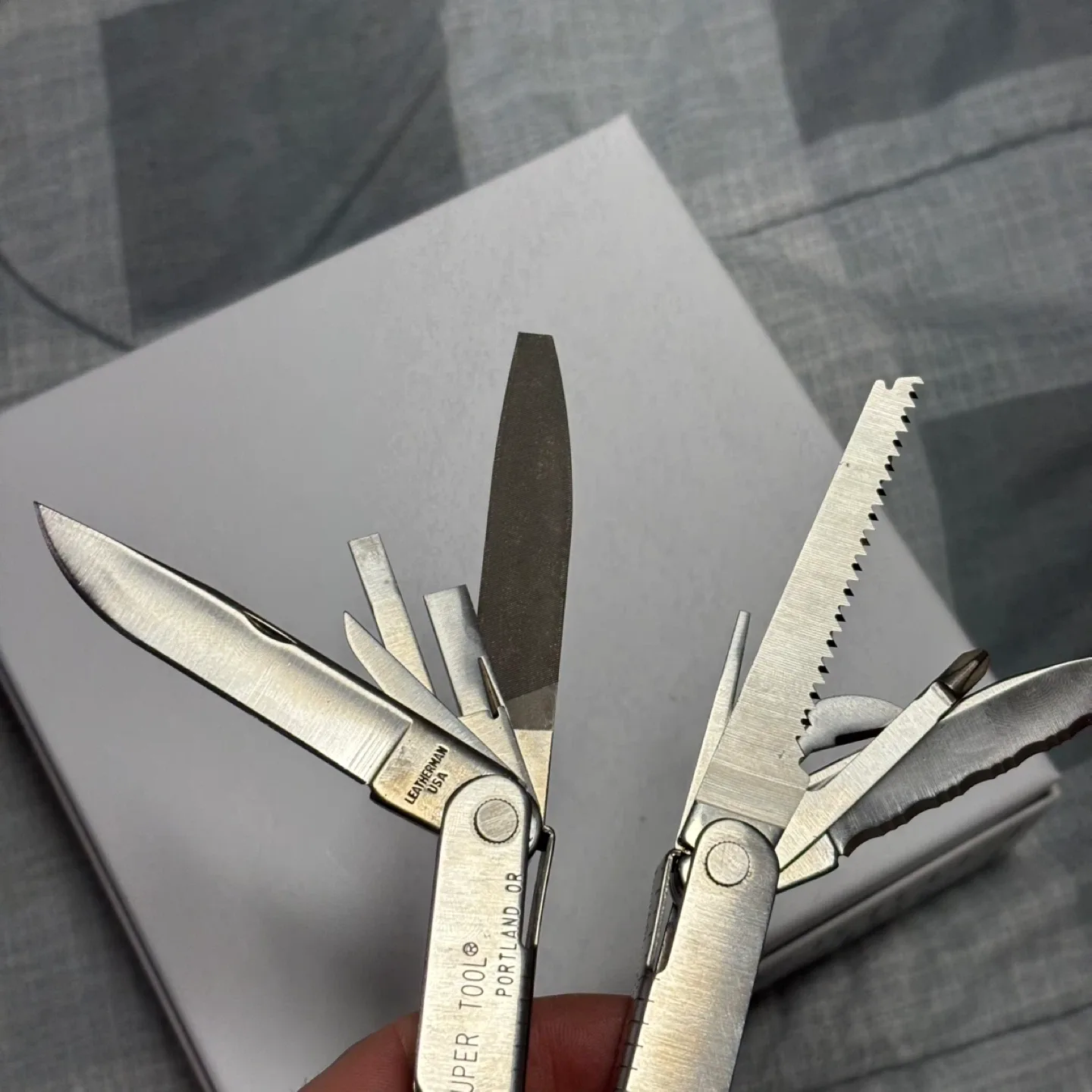 Leatherman Super Tool with Sheath image indicator(6)