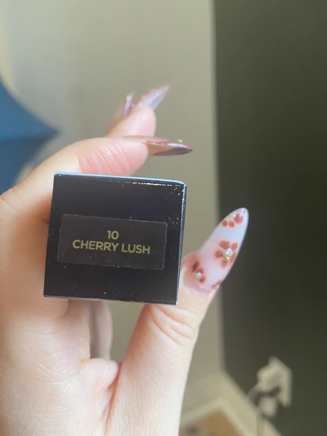 Tom Ford Cherry Lush Lipstick - New image indicator(3)