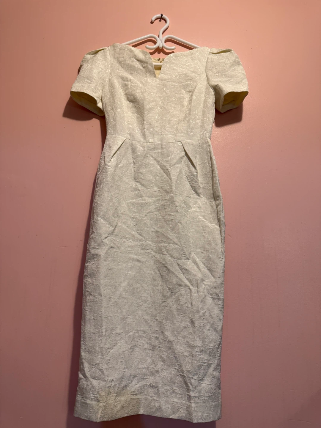 Cream Dress(6475621363)message