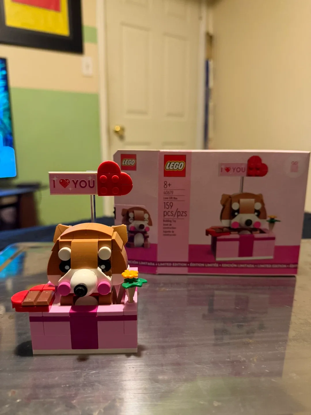 New LEGO 40679 Love Gift Box
