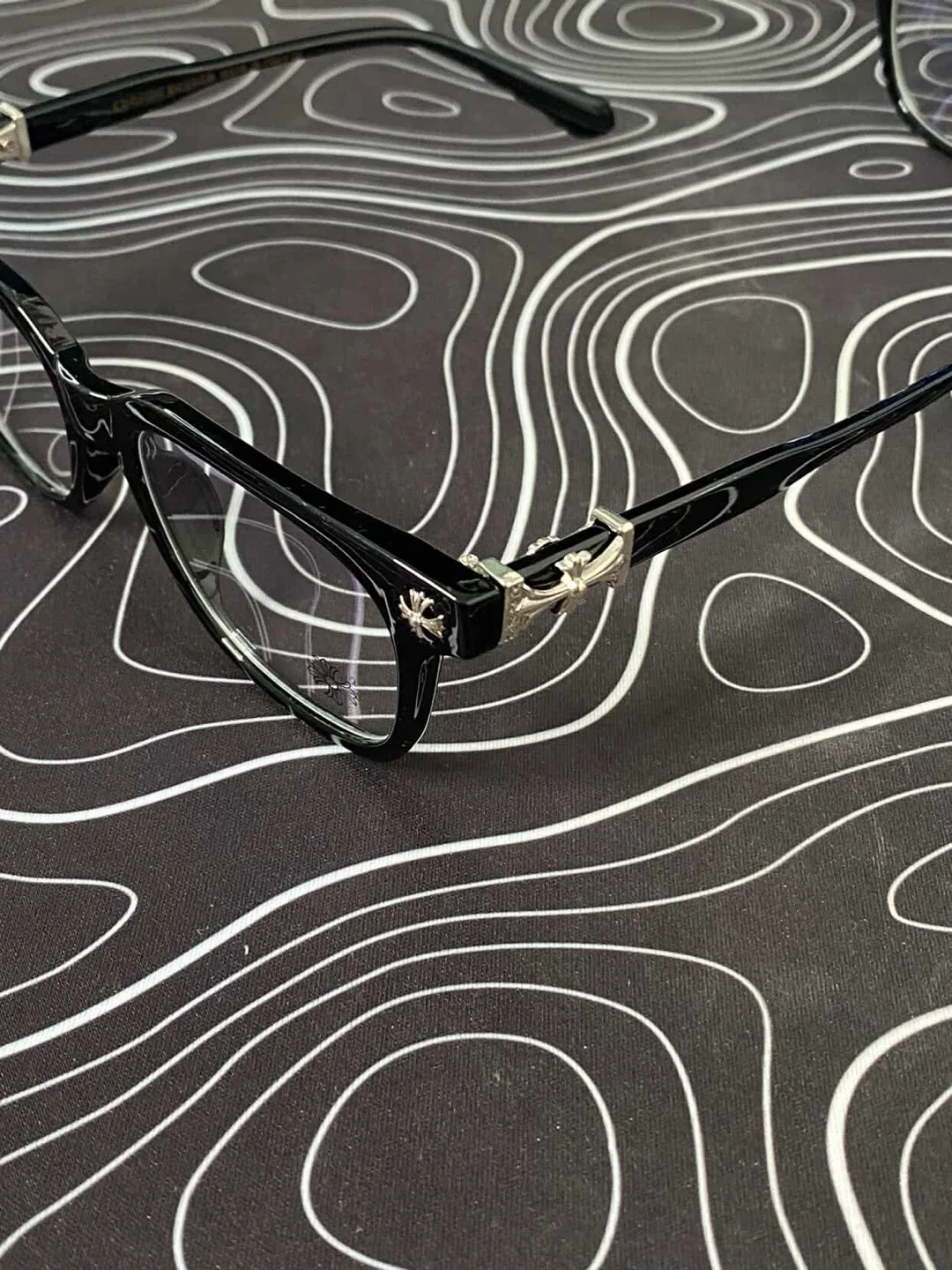 Chrome Hearts Glasses image indicator(4)
