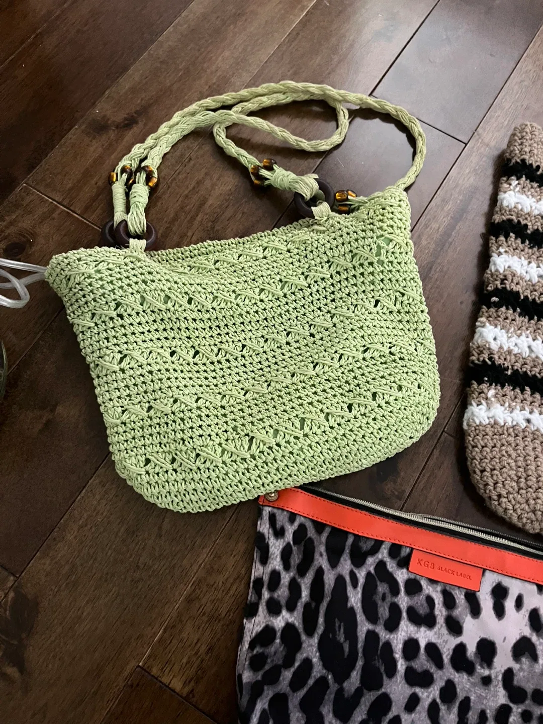 1.Cosmetic Bag and 2 shoulder bag image indicator(4)