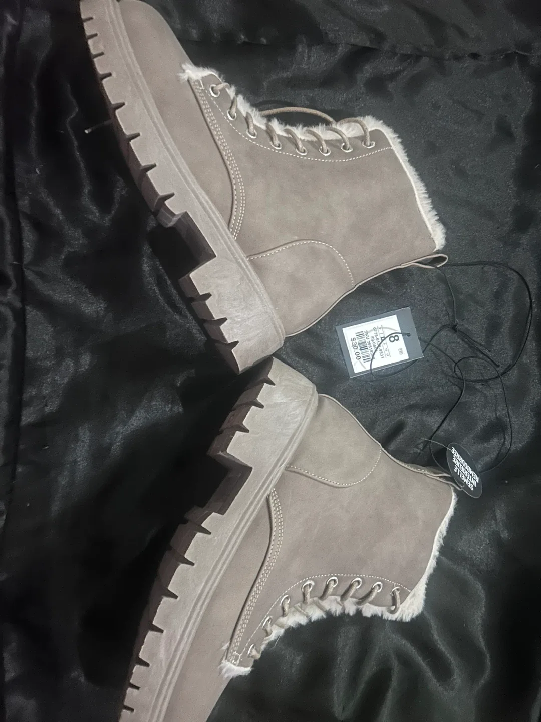 New Grey Winter Boots - Size 8 image indicator(2)