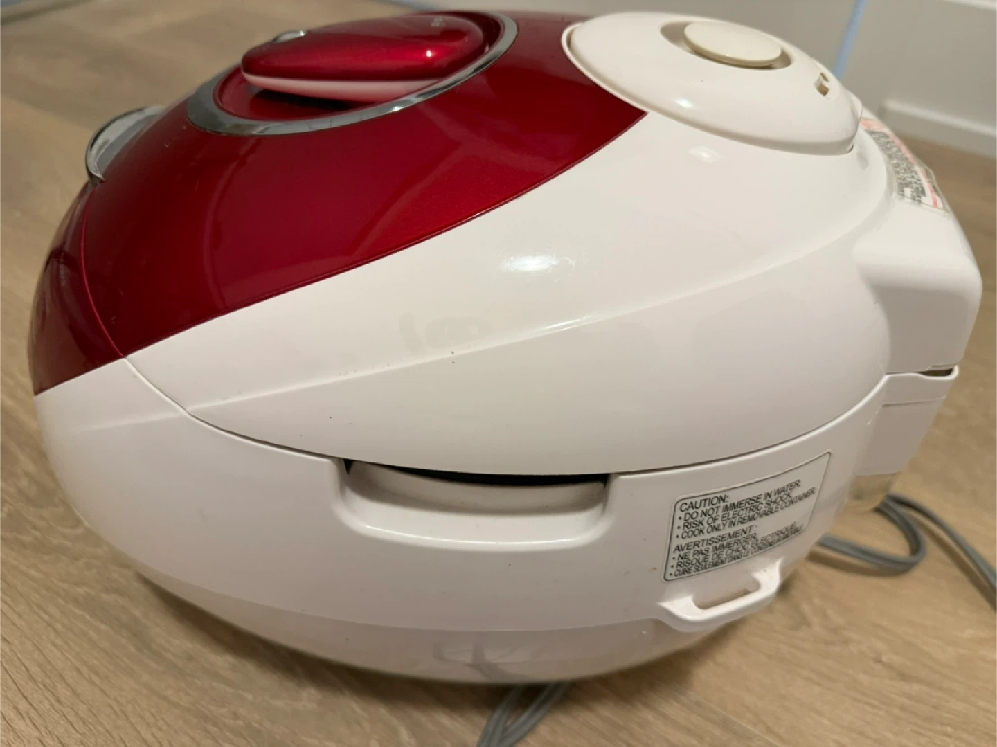 Cuckoo Rice Cooker - Red and White - photo 2