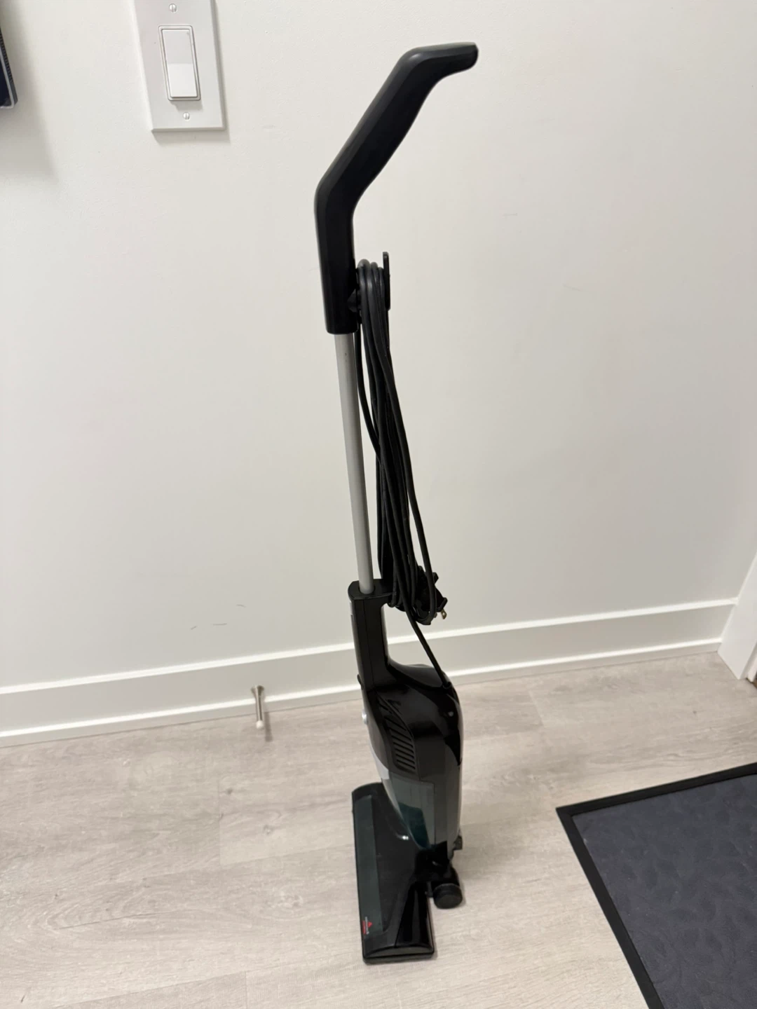 Bissell MagicVac PowerBrush - Lightweight Stick Vacuum - photo 2