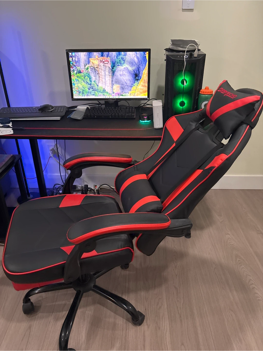 Darkecho Massage Gaming Chair - Black and Red - photo 3