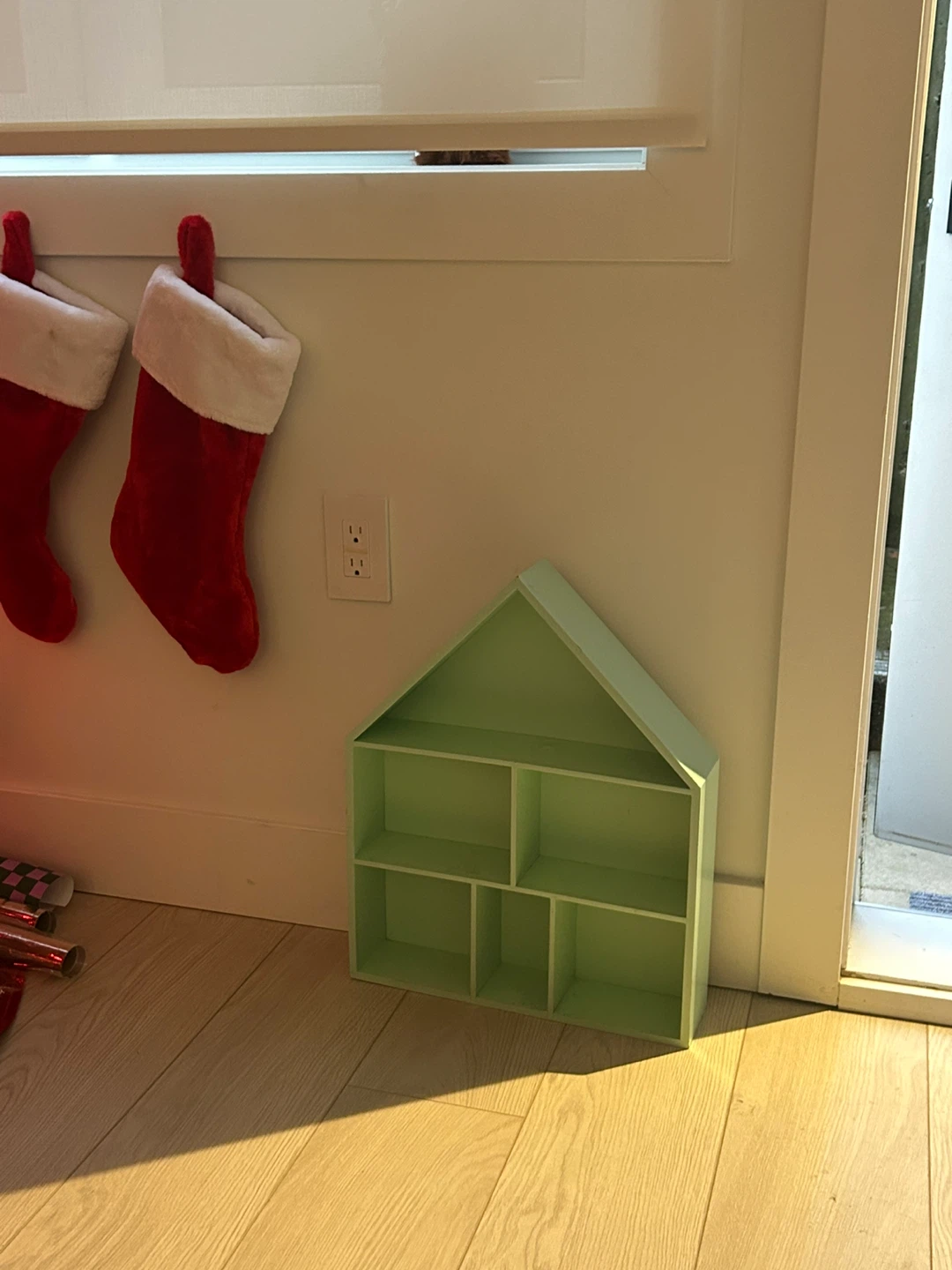 Mint Green House-Shaped Shelf - photo 2