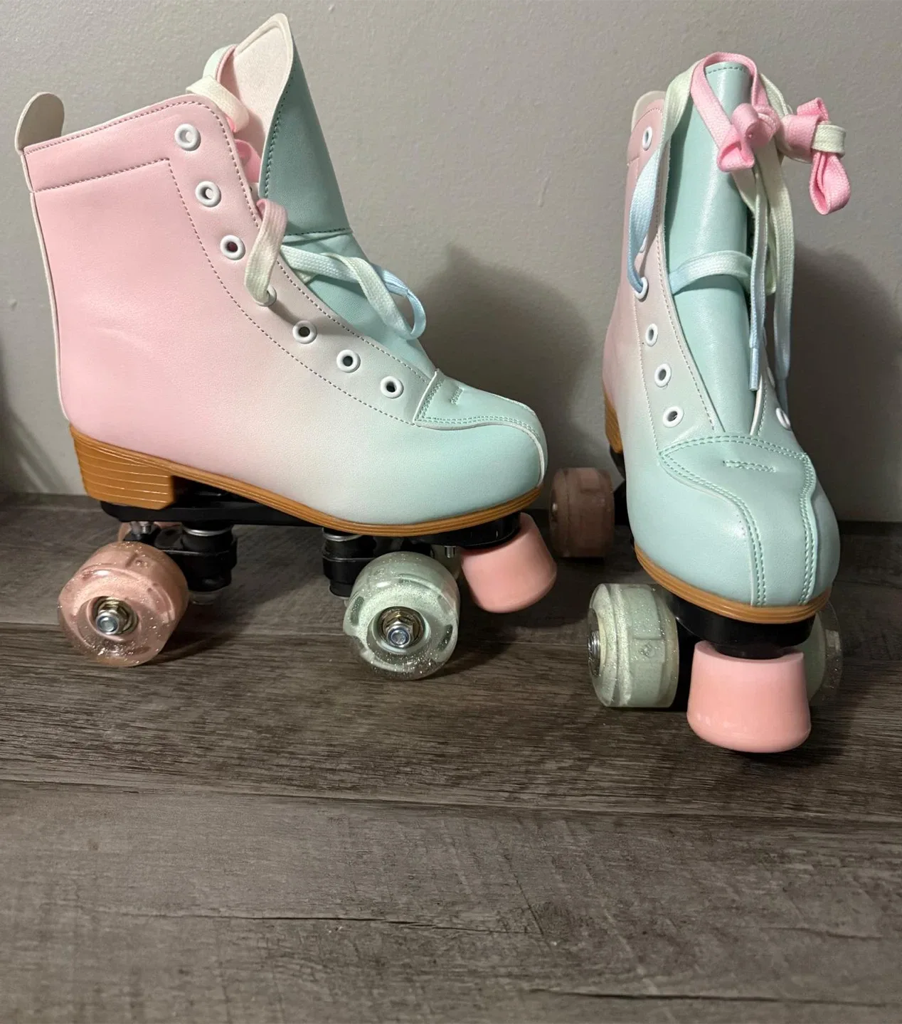 Pastel Roller Skates - Women's US 5 / Youth 4 image indicator(4)
